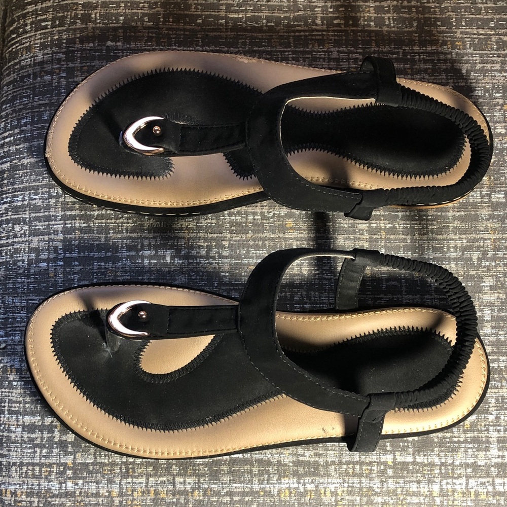Women’s T-Strap Sandals - Comfortable Everyday Style, Size 8-8.5 - Picture 4 of 9